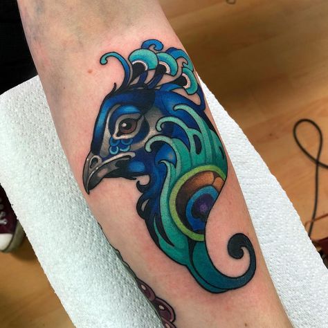 Flash piece from last week, thanks again matt. #sheffieldtattoo #neotraditional Tattoo by Joe Frost Animal Design Tattoo, Nova Tattoo, Tattoo Animals, Random Tattoos, Neotraditional Tattoo, Peacock Tattoo, Petit Tattoo, Tattoo Shoulder, Bird Tattoos