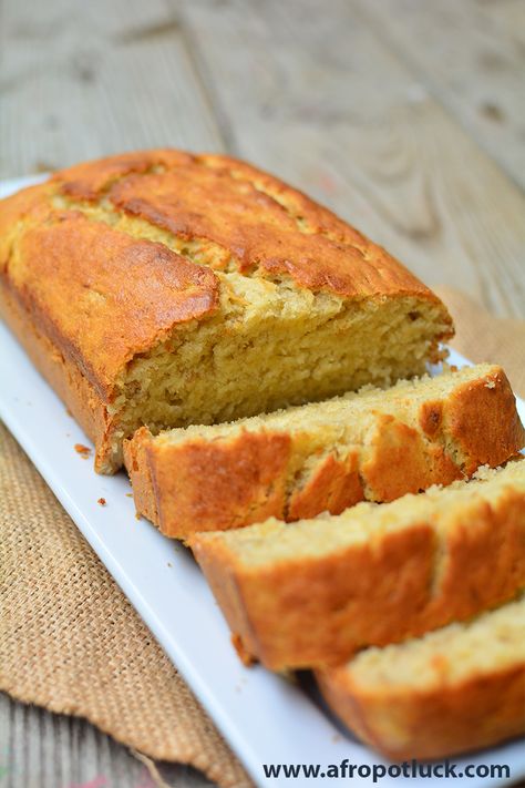 Plantain Dessert Recipes, Plantains Recipes, Plantain Cake, Argentinian Recipes, Jamaica Recipes, Plantain Bread, Cassava Recipe, Trinidad Food, Nigeria Food