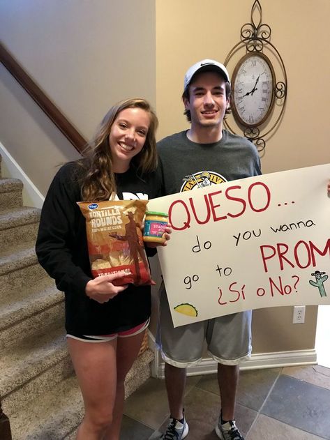 Cute Ways To Ask Someone To A School Dance, Girls Choice Proposal Ideas, Candy Promposal, Dance Asking Posters, School Dance Posters, Hoco Sign Ideas, Hoco Asks, Dance Asking Ideas, Stomp Dance