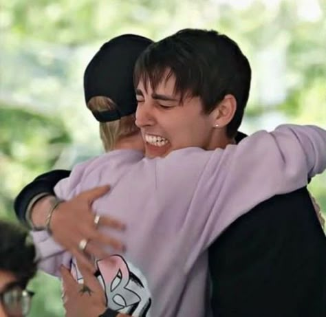 Solby Proof, Solby Fanart Cute, Sam And Colby Hugging, Solby Fanart Kiss, Sam And Colby Wallpaper Laptop, Sam And Colby Fan Art, San And Colby, Sam And Colby Aesthetic, Sam X Colby