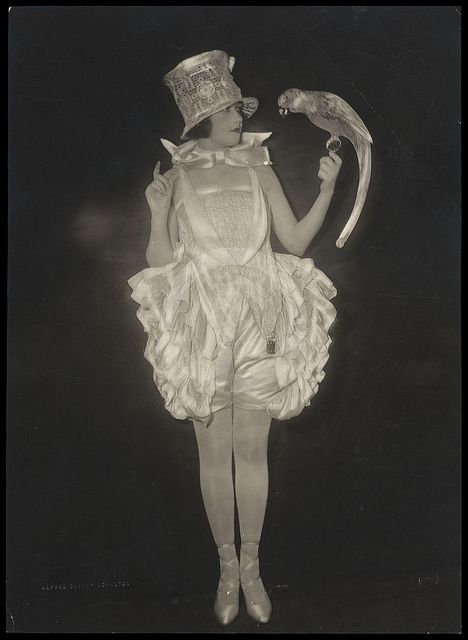 Mauresette Ballet Russe, Vintage Ballet, Bird Costume, Curious Creatures, Big Top, Vintage Circus, Vintage Portraits, Stage Design, Vintage Glamour