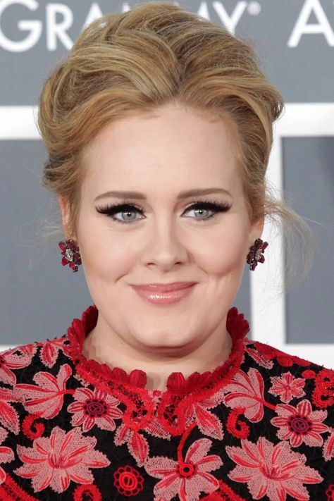 Adele Before and After - The Glow Memo Adele Before And After, Adele Before, Adele Hair, The Glow, Adele, Over The Years, Medium Hair Styles, Red Carpet, Carpet