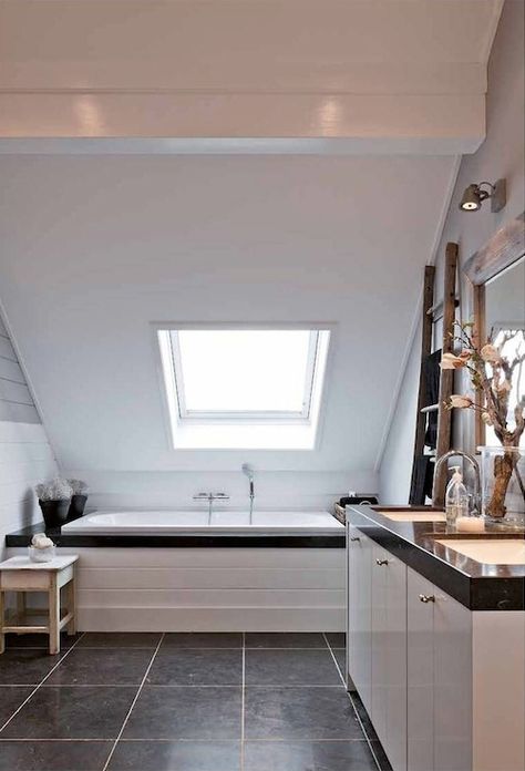 Must incorporate a skylight above bathtub! Sloped Bathroom, Small Attic Bathroom Sloped Ceiling, Attic Bathroom Ideas Slanted Ceiling, Bathrooms Rustic, Sloped Ceiling Bathroom, Attic Bathroom Ideas, Small Attic Bathroom, Attic Shelves, Slanted Walls