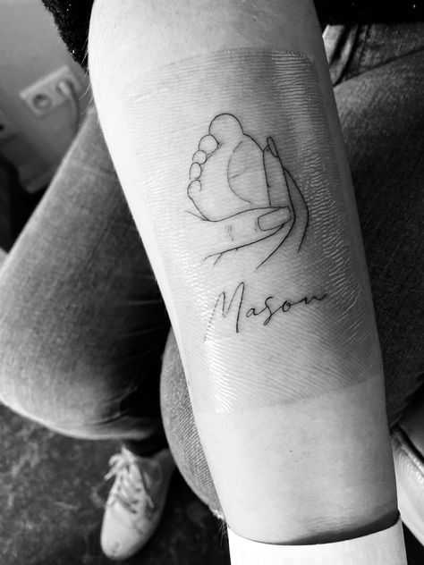 Tattoo Ideas For Son Baby Boys, Tattoo Ideas For Baby Boy, Boy Mom Tattoo Ideas, Baby Boy Tattoos For Mom, Tattoo For Sons Boys Mom, Baby Boy Tattoo, Boy Mom Tattoo, Newborn Tattoo, Tattoos For Baby Boy