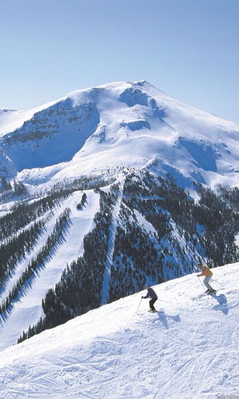 Lake Louise Ski Resort, Mountains Photography, Snowy Mountain, Ski Season, Photography Landscape, Lake Louise, Ski Area, Ski Trip, Snowboards