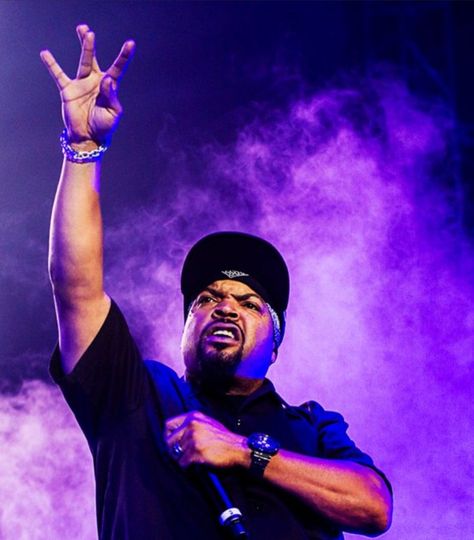 Ice Cube Widgets, Ice Cube Young, Ice Cube Concert, Cube Aesthetic, Ice Cube Rapper, Rap Legends, Ice Cube Melting, O’shea Jackson, 90s Artists