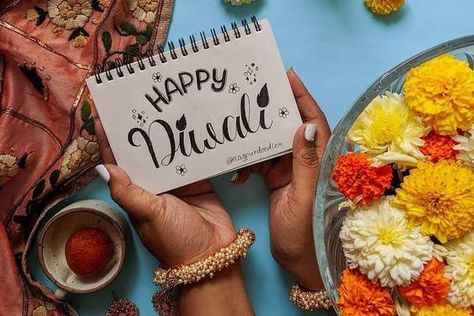 Diwali Flatlay Photography, Diwali Product Shoot Ideas, Diwali Gift Box Photography, Diwali Hamper Photography, Diwali Product Shoot, Diwali Product Photography, Haldi Ceremony Quotes, Festive Flatlay, Diwali Photography Ideas