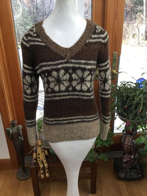 Ego Clothing, 1950s Sweater, Preppy Grunge, Rainbow Sweater, Sweater Wool, Rayon Shirt, Brown And Beige, Shades Of Brown, Vintage Sweater