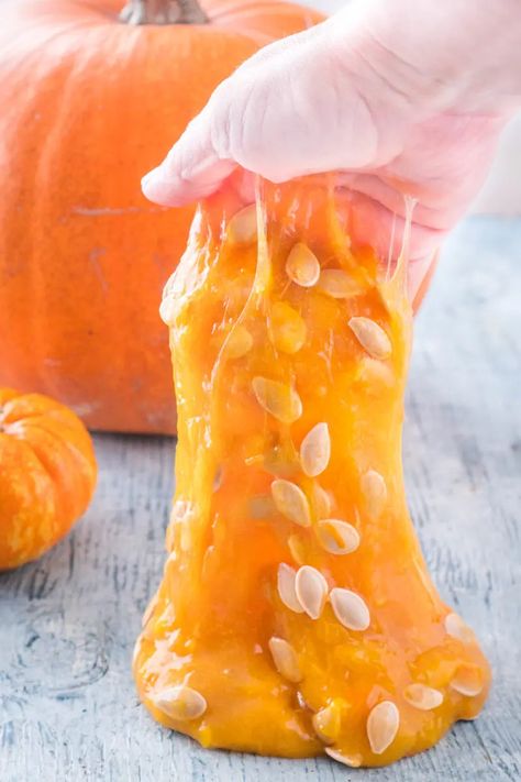 Slime Recipe Cornstarch, Cornstarch Slime, Pumpkin Slime, Pumpkin Pulp, Pumpkin Guts, Kids Sensory Play, Edible Slime, Easy Slime Recipe, Halloween Sensory