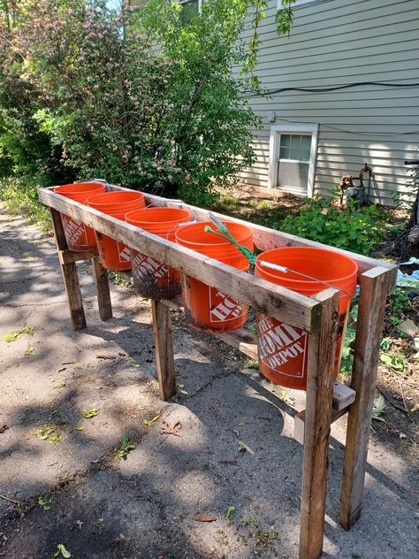 Raised Garden Beds Buckets, Diy 5 Gallon Bucket Planter, Diy Bucket Garden Stand, Garden Bucket Stand, Home Depot Bucket Planter, 5gallon Bucket Garden, Garden Buckets Planters, Bucket Planters 5 Gallon, 5 Gallon Bucket Garden Stand