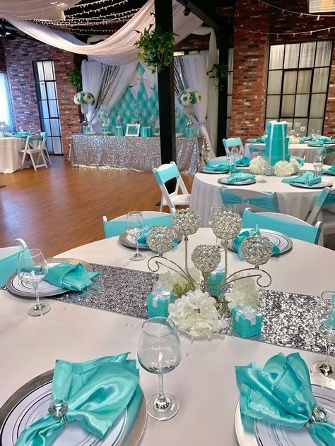 Tiffany And Co Wedding, Turquoise Decorations, Tiffany Blue Party, Tiffany Themed Bridal Shower, Tiffany Birthday Party, Tiffany Blue Wedding Theme, Tiffany Birthday, Tiffany Blue Weddings, Tiffany Theme