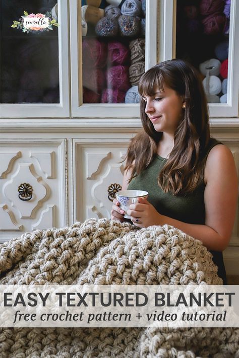 Crochet this easy textured mini basket weave blanket with my free pattern and video tutorial! You'll want to snuggle up under this warm, heavy blanket all winter long Crochette Patterns, Crochet Quotes, Basket Weave Crochet, Havana Twists, Weave Blanket, Chunky Crochet Blanket Pattern, Crochet Bloggers, Mini Basket, Basketweave Stitch