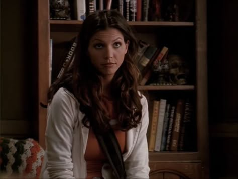 cordelia chase buffy the vampire slayer btvs angel Btvs Angel, Lois Lane Smallville, Cordelia Chase, Buffy Style, Charisma Carpenter, Kara Danvers Supergirl, Buffy Summers, Brain Rot, Mystery Series