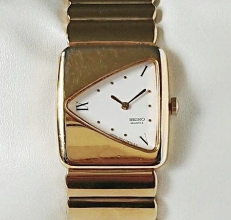 Vintage Seiko Watches, Seiko Gold, Visual Gallery, Style Parisienne, Vintage Timepiece, Dope Jewelry, Funky Jewelry, Jewelry Lookbook, Unusual Design