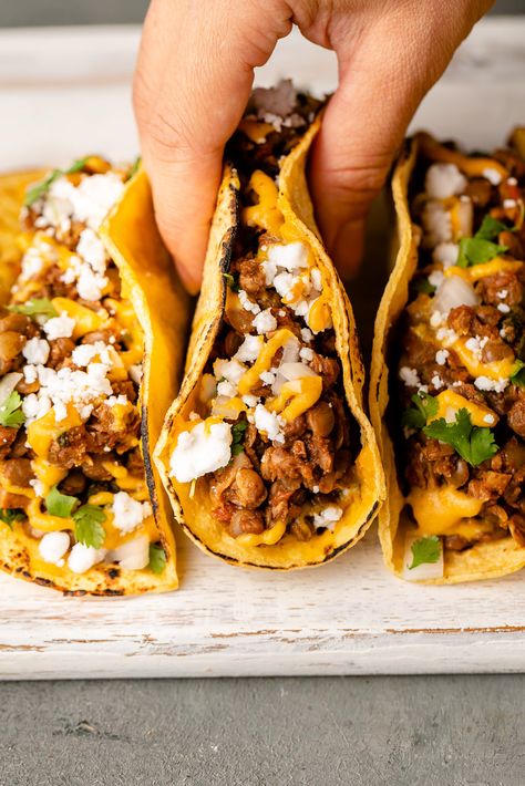 Yummy Vegan Meals, Vegan Taco Meat Recipe, Vegan Burger Buns, Walnut Taco Meat, Recipes Lentils, Vegan Taco Meat, Taco Meat Recipe, Herb Cream Cheese, Vegan Tacos Meat