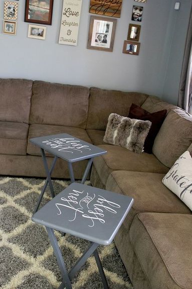 Tray Table Makeover, Painted Tv Trays, Tv Tray Makeover, Tray Makeover, Folding Tv Trays, Tv Tray Table, Tray Tables, Tv Tray, Leftover Paint