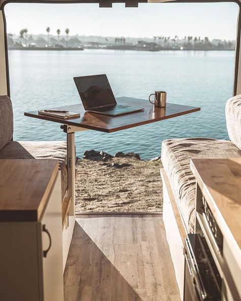 What an amazing view! If you could work anywhere in the world where would it be?  by @trav_travels_ Digital Nomad Life, Nomad Lifestyle, Digital Nomad Lifestyle, Dream Office, Laptop Lifestyle, Rv Remodel, Office Set, Digital Nomad, Brand Awareness