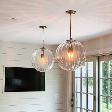 Shears & Window on Instagram: “@hectorfinchlighting  Clear Paola Glass Globes sitting pretty in the kitchen of @bentleywatersdesigns #kitchenpendants…” Living Room Den, Staircase Lighting, Kitchen Lighting Fixtures, Kitchen Pendants, Kitchen Pendant Lighting, Lamps Ceiling, Glass Pendant Light, Glass Globe, Glass Lighting