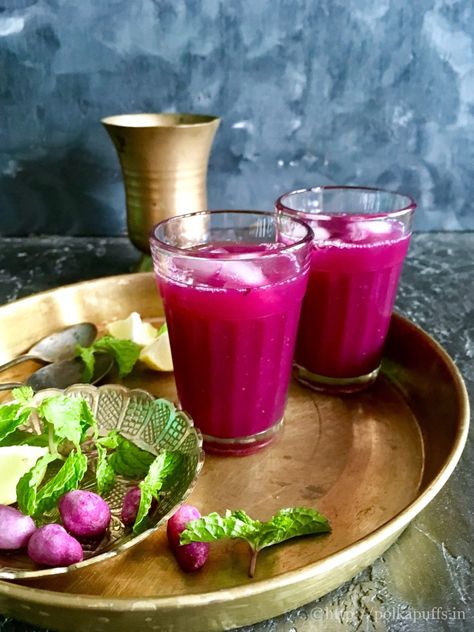 Plum Lemonade, Glace Fruit, Falooda Recipe, Healthy Summer Drinks, Indian Drinks, Drink Recipes Nonalcoholic, Summer Drink Recipes, Lemonade Recipe, Black Plum