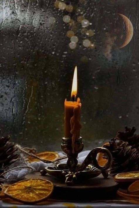 Witchcraft Candles, Types Of Magic, Candles Photography, Autumn Magic, Season Of The Witch, Witch Aesthetic, Candle Spells, Candle Magic, Autumn Cozy