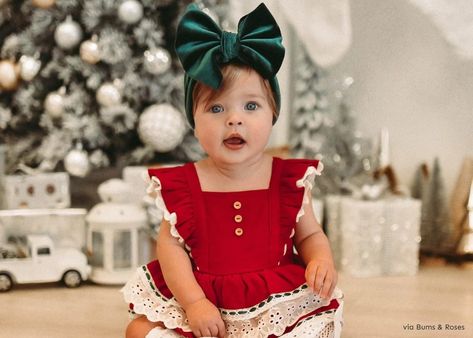 10 Photos To Take for Baby’s First Christmas Yogurt Snack Recipes, Snack Recipes For Kids, Savory Yogurt, Matching Family Holiday Pajamas, Baby Christmas Pajamas, Family Holiday Pajamas, First Christmas Outfit, 2 Month Baby