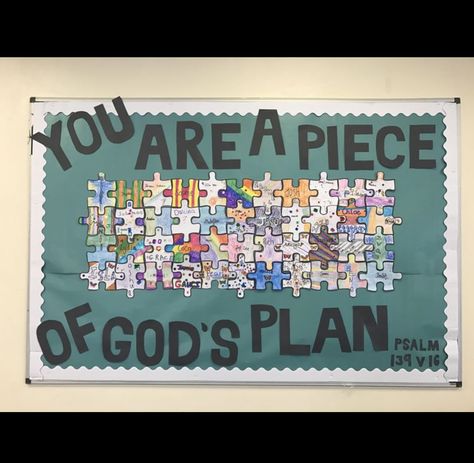 Cultural Humility Bulletin Board, 1st Grade Christian Classroom, Forgiveness Bulletin Board Ideas, Christian Displays School, Christian Booth Ideas, Catechism Classroom Decor, Confirmation Classroom Display, Awana Decorating Ideas, Church Notice Board Ideas