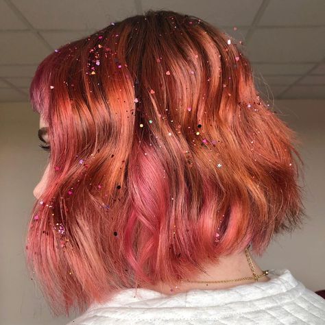 Light Purple Hair, Peach Hair, Hair Tinsel, Rose Gold Hair, Glitter Hair, Good Hair Day, Hair Inspo Color, Rainbow Hair, Hair Envy