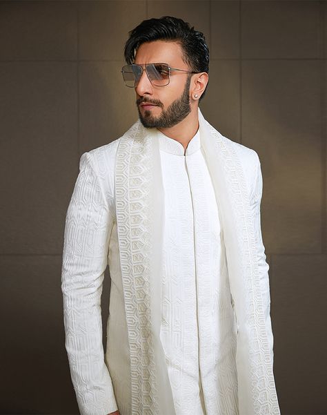 Abu Jani And Sandeep Khosla, Wedding Kurta For Men, Manish Malhotra, Saree Dress, Manish, Saree, India, How To Wear