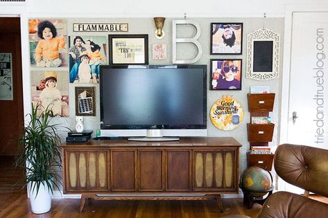 Small House Tour, Wall Behind Tv, Tv Gallery Wall, Decor Around Tv, Decorate Wall, Small House Living, Flat Screen Tv, Wall Gallery, Front Room