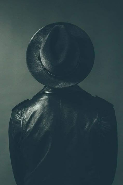 Acoustic Guitar Photography, Cowboy Photography, Wall Of Sound, Cowboy Aesthetic, Modern Graphic Art, Gents Fashion, The Butcher, Rock Outfits, Felt Fedora