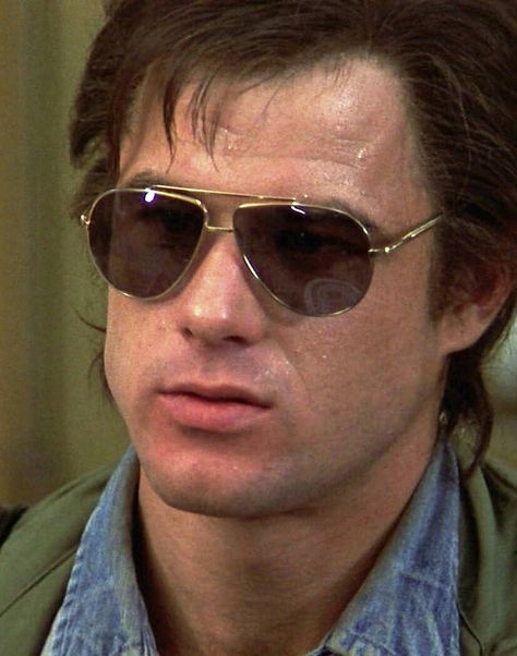 Alan Parker, Brad Davis, Midnight Express, Stanley Kubrick, Vintage Hollywood, Great Movies, Rio De Janeiro, Mens Sunglasses, Favorite Movies