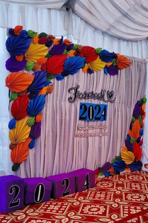 Farewell Board Decoration, Teachers Day Backdrop Ideas, Freshers Theme Ideas, Freshers Day Decoration Ideas, Decoration For Teachers Day Celebration, Freshers Decoration Ideas, Freshers Party Theme Ideas, Teachers Day Bulletin Board Ideas, Farewell Theme Ideas