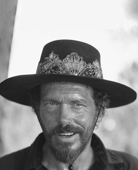 Warren Oates, Picture Movie, Character Actor, Bad Guy, Motion Picture, Bad Girl, Star Fashion, Actors & Actresses, Actresses