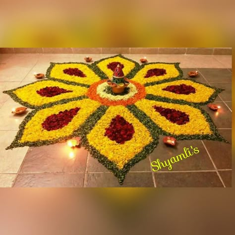 Diwali Flower Rangoli At Home, Zendu Flowers Rangoli, Marigold Flower Rangoli Designs, Semi Circle Flower Rangoli, Unique Flower Rangoli, Rangoli On Stairs, Floral Rangoli Designs Diwali, Simple Flower Rangoli Diwali, Rangoli From Flowers