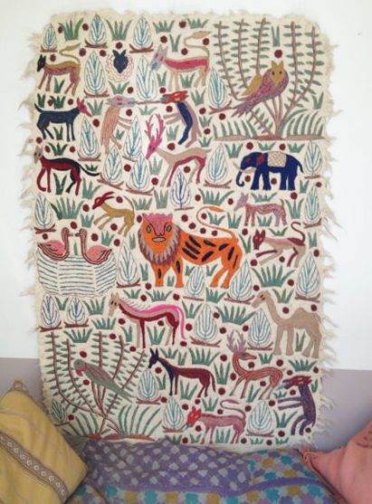 I'd like to hang with these animals Animal Tapestry, Bohemian Homes, Mural Inspiration, Embroidered Wall Hanging, Wallpaper Inspiration, Animal Rug, 자수 디자인, Art Textile, Tapestry Weaving