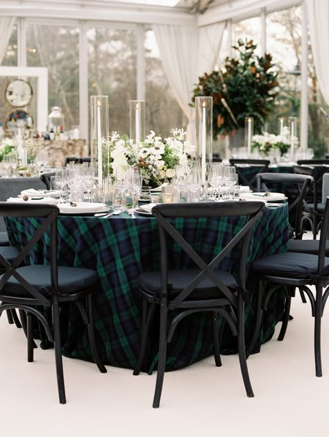 Wedding Colors For Winter, Black Wedding Chairs, Scottish Wedding Themes, Plaid Wedding, Tartan Wedding, Book Mood, Winter Celebration, Scotland Wedding, Wedding Themes Winter