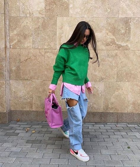 250 Streetwear Outfit Ideas for Women & Everyday (Casual) – Grand Goldman Casual Sporty Outfits, Streetwear Outfit Ideas, Quoi Porter, Moda Jeans, Looks Street Style, Sporty Outfits, Fall Fashion Outfits, Colourful Outfits, Look Casual