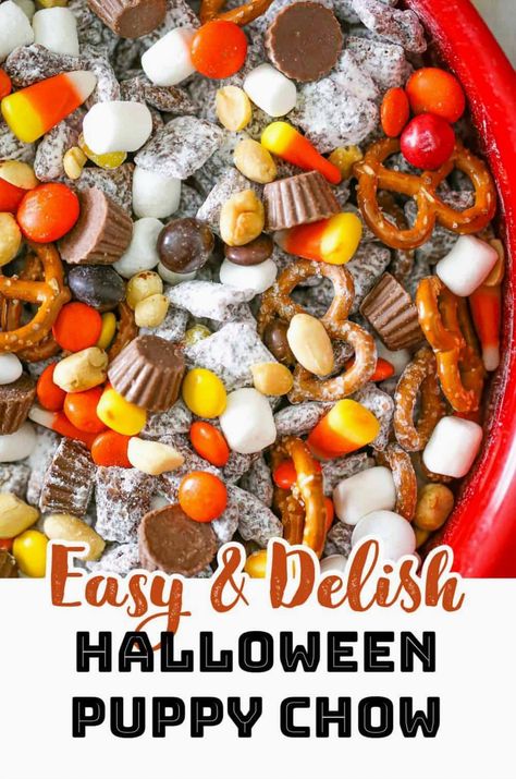 Unveil the magic of Halloween Party Puppy Chow! This effortless party snack is irresistibly tasty and sure to please. Packed with rich chocolate flavors, this homemade chow is a delightful addition to your Halloween celebrations. Easy to handle and mess-free, these chocolatey bites make the ideal treat for your spooky guests. Dive into this straightforward yet devilishly delicious puppy chow – the perfect Halloween indulgence! Gluten Free Puppy Chow, Quick And Easy Party Food, Puppy Chow Chex, Puppy Chow Halloween, Chex Snack Mix, Homemade Halloween Treats, Puppy Chow Chex Mix Recipe, Puppy Chow Recipe, Easy Halloween Party Food