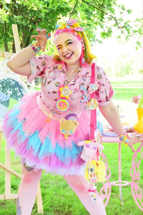 Pinkie Pie Redesign, Decora Kei Outfits, Colorful Harajuku, Decora Kei Fashion, Decora Aesthetic, Decora Girl, Pixie Fashion, Decora Outfits, Kidcore Fashion