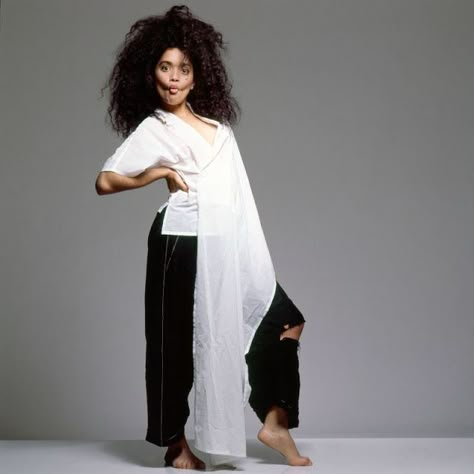 35 Beautiful Photos of Lisa Bonet in the 1980s ~ Vintage Everyday Lisa Bonet Style, Lilakoi Moon, Cosby Show, Y2k Archive, The Cosby Show, Zoë Kravitz, Lisa Bonet, Bill Cosby, Vintage Black Glamour