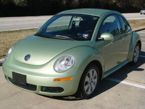 Example of Gecko Green paint on a 2008 Volkswagen Beetle 2008 Volkswagen Beetle, Vw Beetle Green, Green Beetle Car, Volkswagen Buggy, Green Volkswagen Beetle, Beetle Volkswagen, Green Beetle, Volkswagen Beetle Convertible, Bug Car