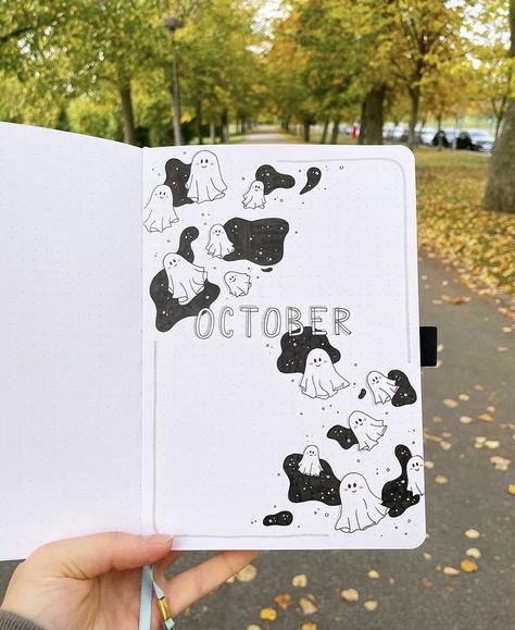 Ghost Bullet Journal, Bullet Journal October Cover, October Bujo Theme, October Journal Ideas, October Doodles, October Bullet Journal Cover, Halloween Bullet Journal, October Journal, Bullet Journal Halloween