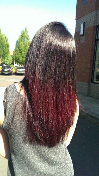 Dark brown with violet red ombre Brown To Red Ombre, Hairstylist Problems, Color Streaks, Hair Color Streaks, Dark Red Hair, Hair Damage, Hair Affair, Red Ombre, Colored Hair