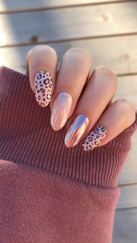 Blush, leopard, rose gold chrome, and holographic foil 💅🏻 #kgrdnr #lacquerstyle #nails #nailart Normal Nails, Chrome Nail Art, Gold Nail Designs, Leopard Print Nails, Leopard Prints, Rose Gold Nails, Leopard Nails, Holographic Foil, Super Nails