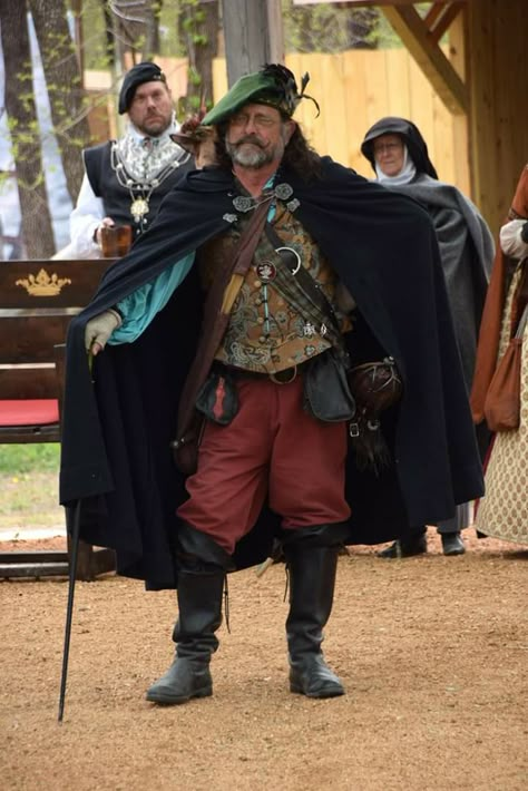 Ren Faire Outfits Guys, Renisance Fair Outfit Men, Ren Faire Masc, Mens Ren Faire Outfit Plus Size, Bard Cosplay, Easy Mens Ren Faire Costume, Bard Costume, Men Renn Faire, Simple Men’s Ren Faire Outfit