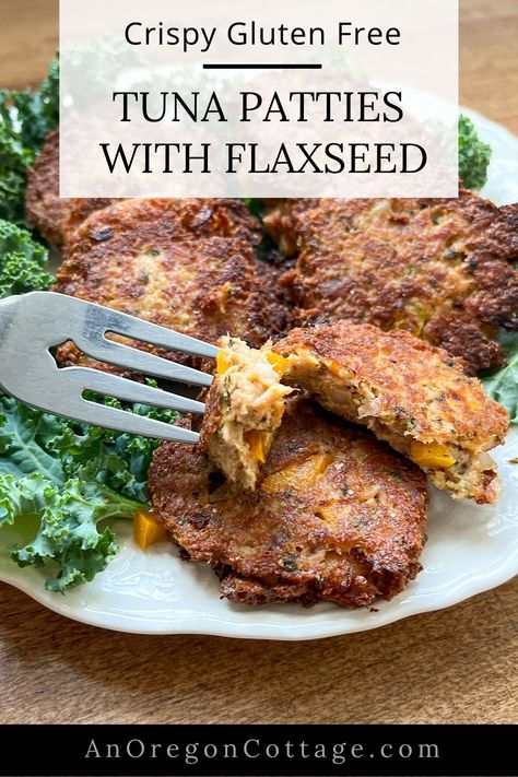 Tuna patties with flaxseed are a great way to enjoy a delicious, healthy meal without all the carbs. Whether you're following a paleo, keto, or gluten-free diet, these tuna patties without breadcrumbs are the perfect way to satisfy your cravings. Plus, they are so simple to make and take just 15 minutes start to finish! Tuna Patty, Shrimp And Green Beans, Pasta With Green Beans, Oregon Cottage, Fish Meals, Tuna Patties, Canned Fish, Bean Pasta, Recipe Gluten Free