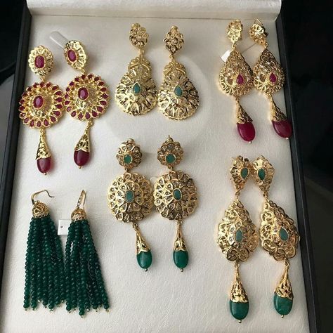 Moroccan Jewelry Gold, Moroccan Jewelry Traditional, Moroccan Accessories, Vintage Indian Jewelry, Moroccan Aesthetic, Wedding Jewelry Sets Bridal Jewellery, Arabic Jewelry, Moroccan Clothing, Bvlgari Jewelry