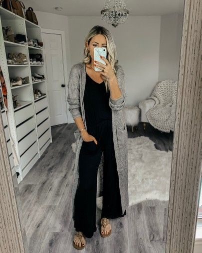 Romper With Cardigan Fall, Wide Leg Jumpsuit With Duster, Rompers With Cardigans, Oversized Jumpsuit Outfit Winter, Knit Jumpsuit Outfit, Womens Duster Outfit, Jumper Outfit Ideas Jumpsuits, Fall Jumpsuit Outfit Casual, Fall Romper Outfit Jumpsuits