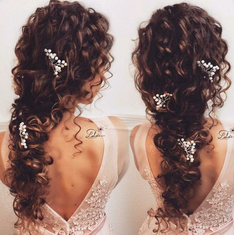 Hair by @lalasupdos Half Up Half Down Wedding Hair Curly Braided Hairstyles, Engagement Hairdo, Long Hair Updos, Curly Bridal Hair, Curly Wedding Hair, Loose Braids, Curly Hair Updo, Hairstyles Wedding, Hair Wedding