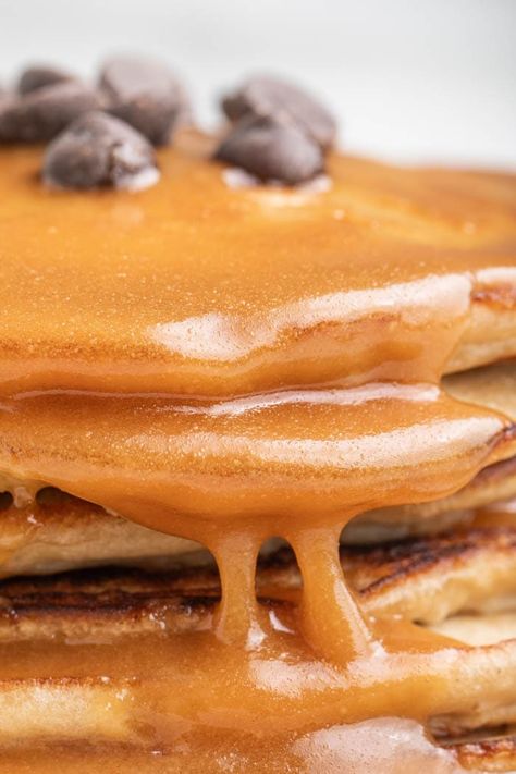 Peanut Butter Syrup, Peanut Butter Maple Syrup, Butter Syrup, Peanut Butter Pancakes, Peanut Butter Sauce, Homemade Syrup, Cheap Healthy Meals, Homemade Peanut Butter, Pancakes And Waffles